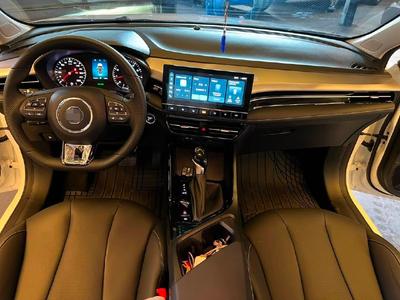 MG MG5 2026