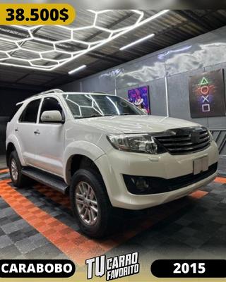 Toyota Fortuner 2015