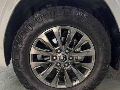 Toyota Land Cruiser 300 2024