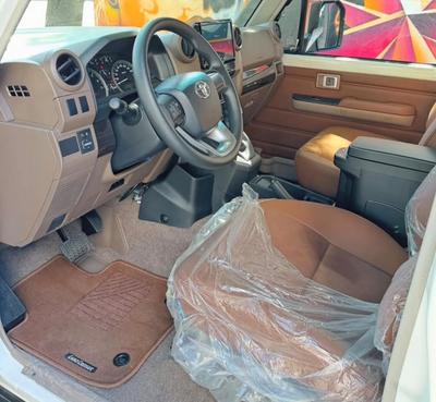 Toyota Land Cruiser 2015