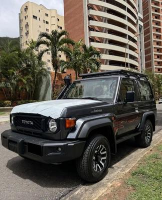 Toyota Land Cruiser 2015