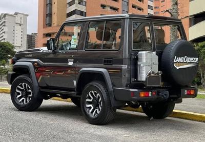 Toyota Land Cruiser 2015