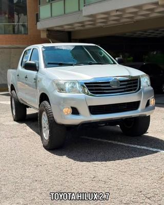 Toyota Hilux 2012