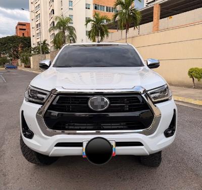 Toyota Hilux 2025