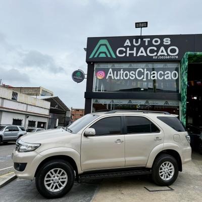 Toyota Fortuner 2013