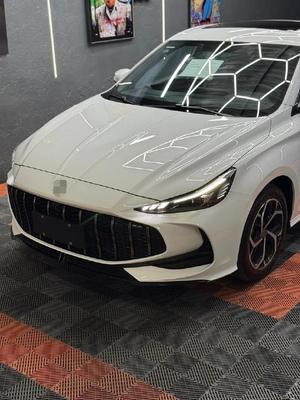 MG MG5 2025