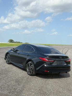 Toyota Camry 2025
