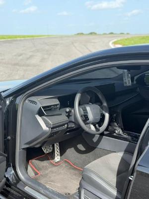 Toyota Camry 2025
