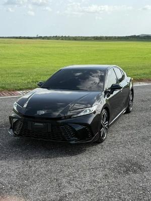 Toyota Camry 2025
