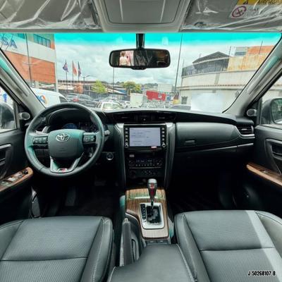 Toyota Fortuner 2025