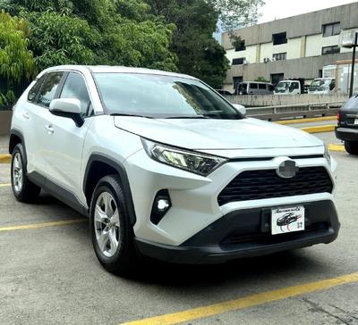 Toyota RAV4 2025