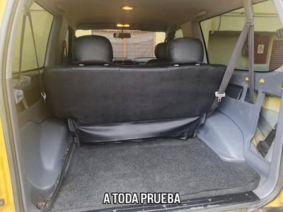 Toyota Meru 2005