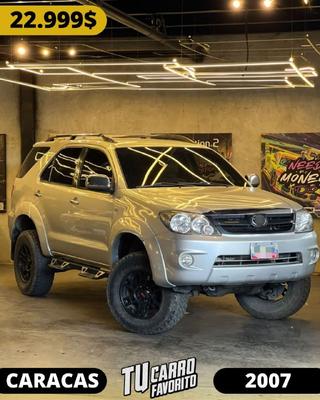 Toyota Fortuner 2007