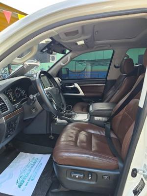 Toyota Land Cruiser 2016