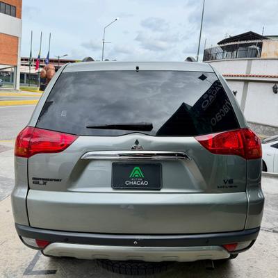 Mitsubishi Montero Sport 2015