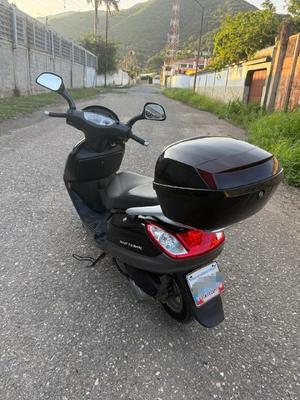 Suzuki HJ 2014