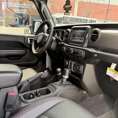 Jeep Gladiator 2023