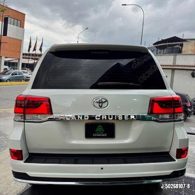 Toyota Land Cruiser 2016