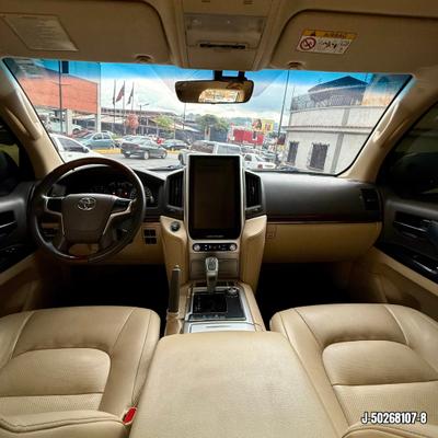 Toyota Land Cruiser 2016
