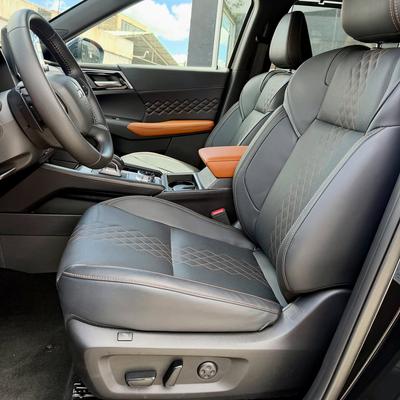 Mitsubishi Outlander 2025