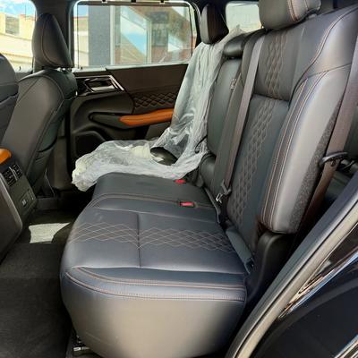 Mitsubishi Outlander 2025
