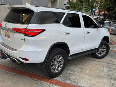 Toyota Fortuner 2023