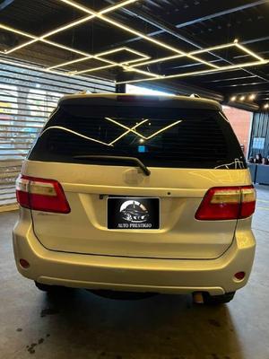 Toyota Fortuner 2010