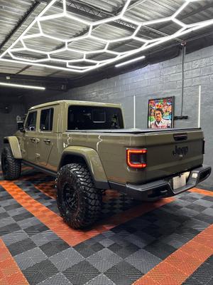 Jeep Gladiator 2025