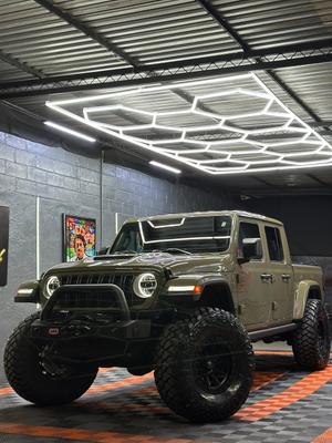 Jeep Gladiator 2025