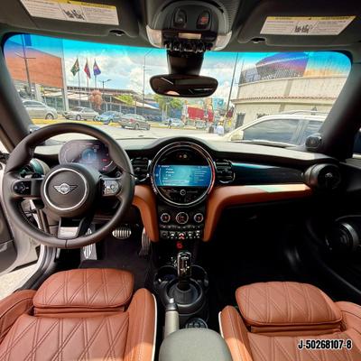 Mini Cooper 2024