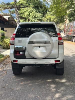 Toyota Prado 2014