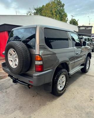 Toyota Meru 2007