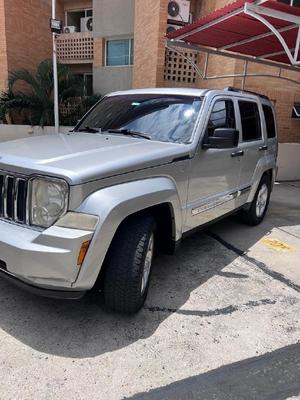 Jeep Cherokee KK 2009