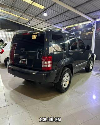 Jeep Cherokee 2011