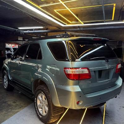Toyota Fortuner 2010