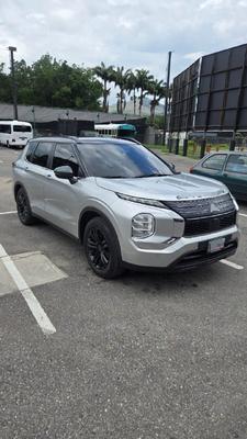 Mitsubishi Outlander 2024