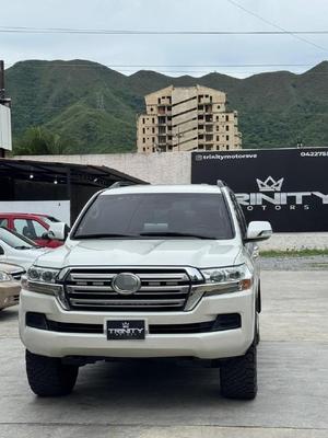 Toyota Land Cruiser 2016