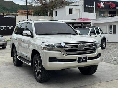 Toyota Land Cruiser 2016