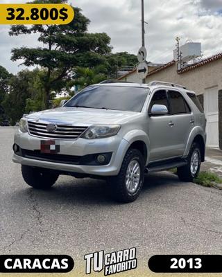 Toyota Fortuner 2013