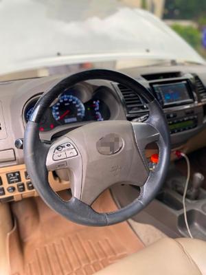 Toyota Fortuner 2013