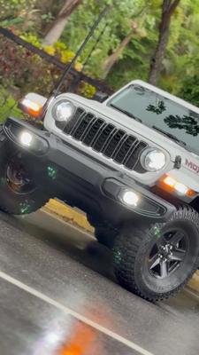 Jeep Gladiator 2025