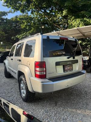Jeep Cherokee 2012