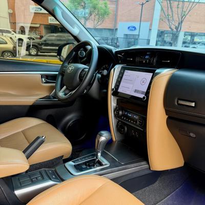 Toyota Fortuner 2023