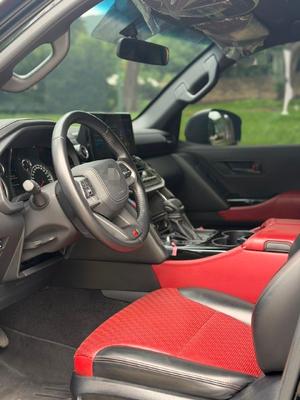 Toyota Land Cruiser 300 GR Sport 2023