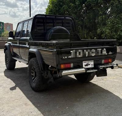 Toyota Land Cruiser 2016