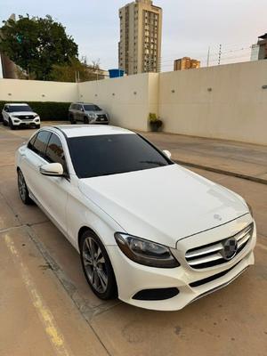 Mercedes-Benz C300 2016