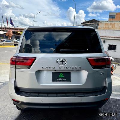 Toyota Land Cruiser 2024