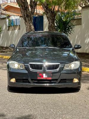 BMW 320i 2007