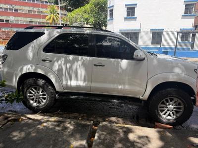 Toyota Fortuner 2014