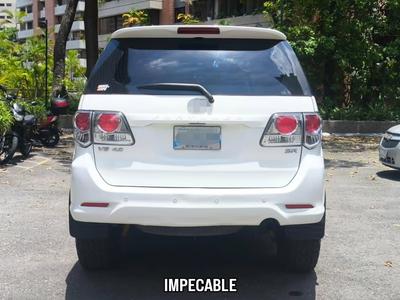 Toyota Fortuner 2012